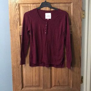 Maroon scoop neck light weight sweater